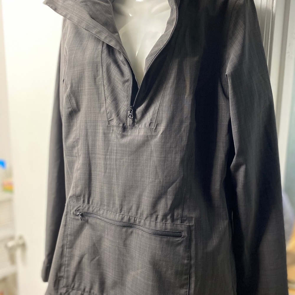 Jacket - Picture 5 of 10